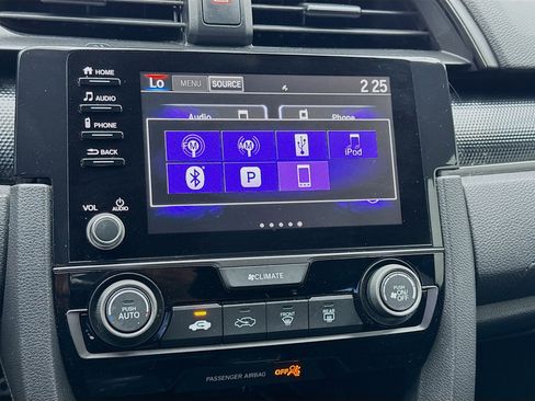 Used 2021 Honda Civic Sport image 11