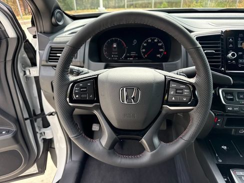 New 2026 Honda Ridgeline Black Edition image 19