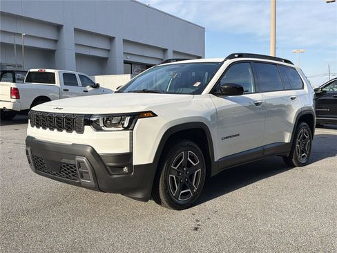 New 2026 Jeep Cherokee Laredo AWD/4WD image 2