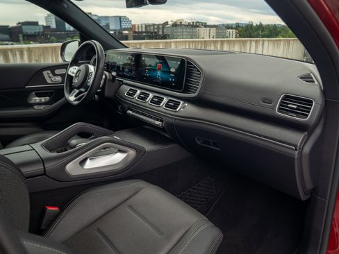 Certified 2021 Mercedes-Benz GLE 350 4MATIC image 28