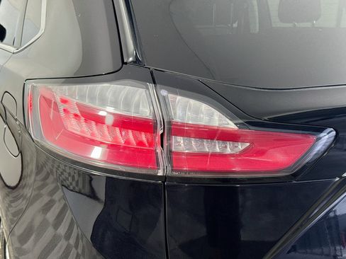 Used 2020 Ford Edge SEL w/ Convenience Package FWD image 36
