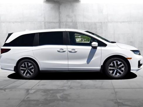 New 2026 Honda Odyssey EX-L image 5