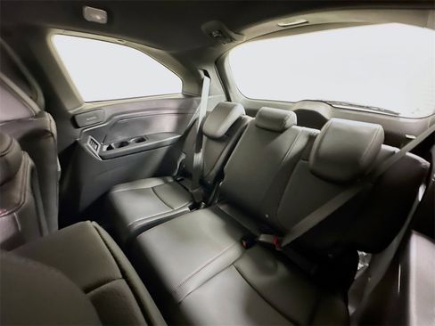 Used 2026 Honda Odyssey Sport-L image 4