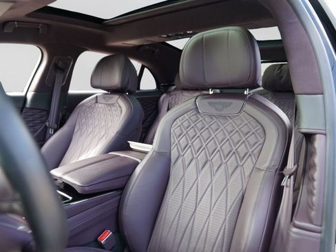 Used 2023 Bentley Flying Spur S V8 AWD/4WD image 20
