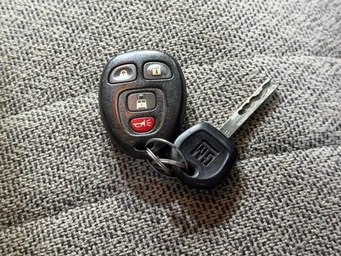 Used 2022 Chevrolet Express 2500 w/ Driver Convenience Package image 40