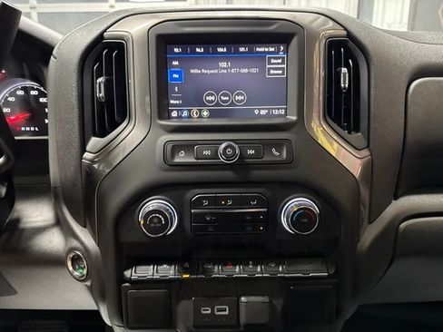 Used 2025 Chevrolet Silverado 1500 W/T RWD image 10