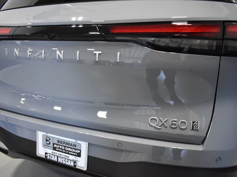 Used 2026 INFINITI QX60 Luxe w/ Cargo Package AWD/4WD image 12