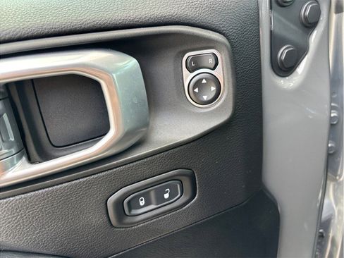 Used 2020 Jeep Wrangler Unlimited Rubicon image 23