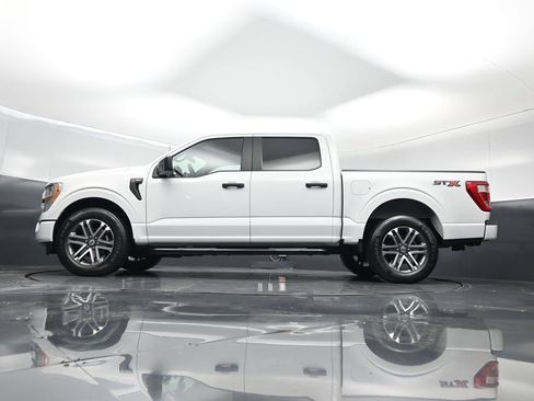 Used 2021 Ford F150 XL w/ STX Appearance Package RWD image 7
