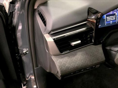 New 2026 Toyota Camry XLE image 19