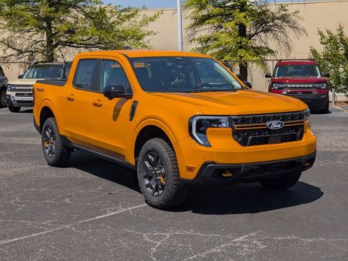 New 2026 Ford Maverick Tremor AWD/4WD image 3