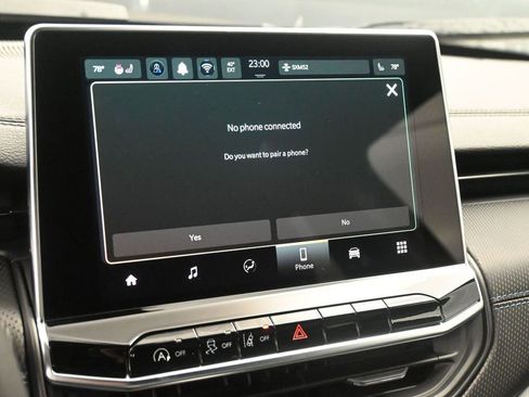 New 2026 Jeep Compass Latitude image 19