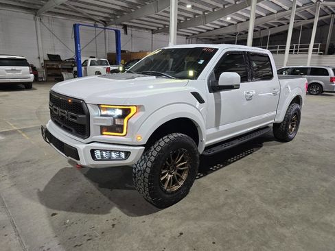 Used 2020 Ford F150 Raptor w/ Equipment Group 802A Luxury AWD/4WD image 2