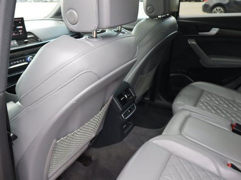 Used 2023 Audi SQ5 Premium Plus w/ Premium Plus Package AWD/4WD image 19