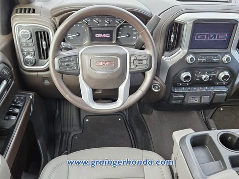 Used 2021 GMC Sierra 1500 SLT w/ X31 Off-Road Package image 12