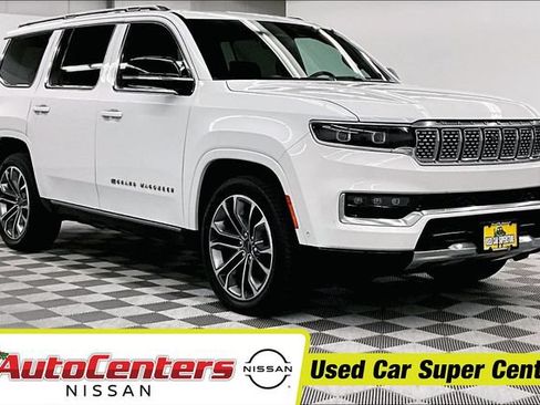 Used 2024 Jeep Grand Wagoneer Series III w/ Rear-Seat Entertainment Group AWD/4WD image 1