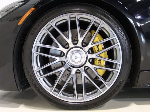 Used 2025 Mercedes-Benz AMG GT 63 image 96
