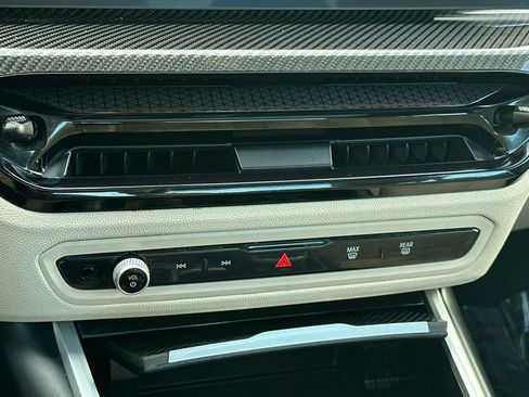 Used 2025 BMW M340i xDrive w/ Premium Package image 23