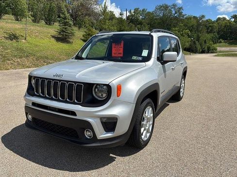 Used 2021 Jeep Renegade Latitude w/ Luxury Group I image 7