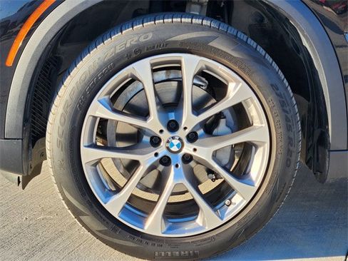 Used 2019 BMW X5 xDrive40i w/ Premium Package 2 image 7