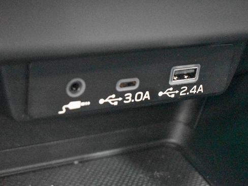 Certified 2026 Subaru Crosstrek 2.0i Premium image 23