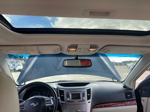 Used 2012 Subaru Outback 2.5i Limited w/ Moonroof Pkg image 21