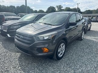Used 2019 Ford Escape S FWD video 1