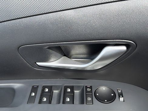 Certified 2025 Hyundai Santa Cruz SEL AWD/4WD image 16