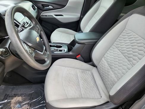 Used 2021 Chevrolet Equinox LT w/ LPO, Floor Liner Package FWD image 13