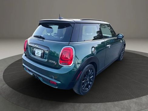 Used 2015 MINI Cooper S image 3