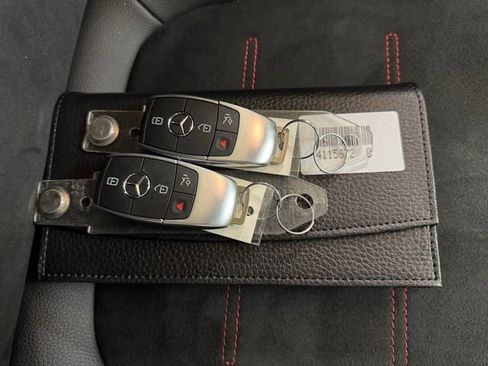 Used 2025 Mercedes-Benz GLA 250 image 28