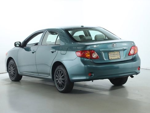 Used 2009 Toyota Corolla LE image 5
