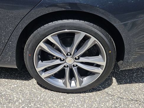 Used 2020 Chevrolet Malibu Premier FWD image 8