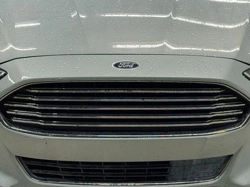 Used 2014 Ford Fusion Energi Titanium w/ Driver Assist Package FWD image 5