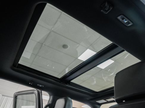 Certified 2023 Ford F150 Lariat w/ Equipment Group 502A High image 44