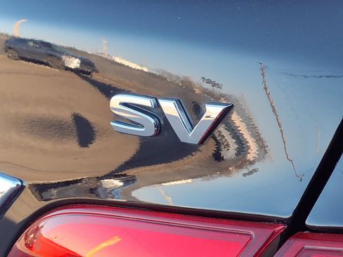 Used 2017 Nissan Sentra SV w/ Style Package image 16