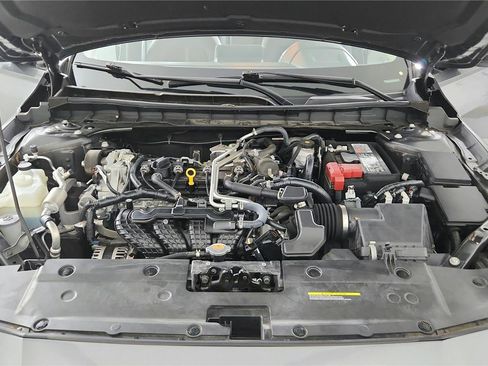 Certified 2024 Nissan Altima 2.5 SR AWD/4WD image 30