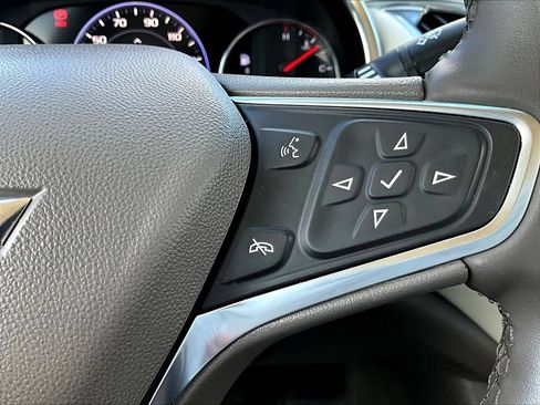 Used 2024 Chevrolet Malibu LT FWD image 15