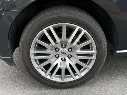 Used 2024 Ford Expedition Limited AWD/4WD image 34