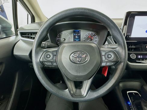 Used 2023 Toyota Corolla LE image 11