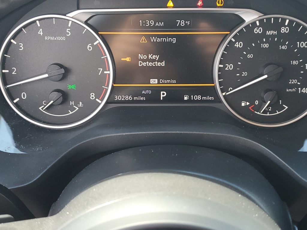 Used 2022 Nissan Rogue S AWD/4WD image 11