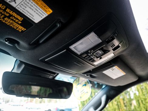 Used 2023 Lexus GX 460 Premium w/ Premium Package image 27