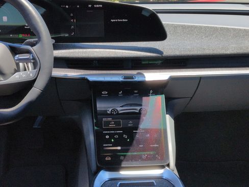 Used 2024 Lucid Air Touring AWD/4WD image 28