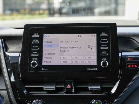 Used 2024 Toyota Camry SE w/ Cold Weather Package FWD image 13