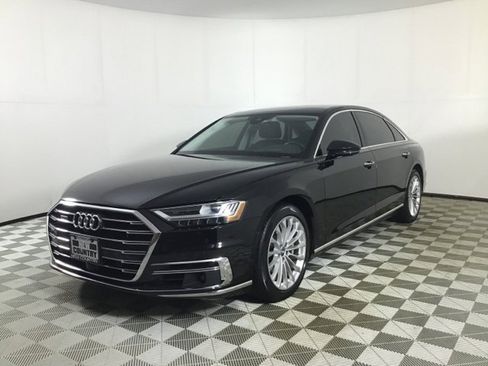 Used 2019 Audi A8 L 3.0T w/ Luxury Package image 3