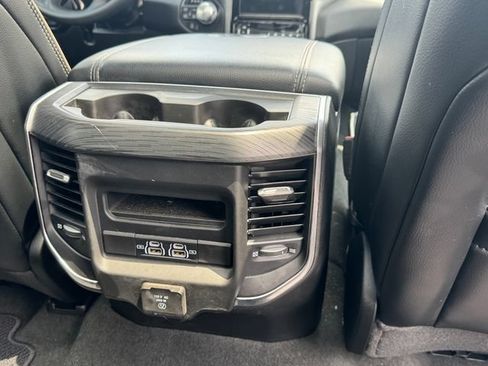 Used 2023 RAM 1500 Laramie AWD/4WD image 31
