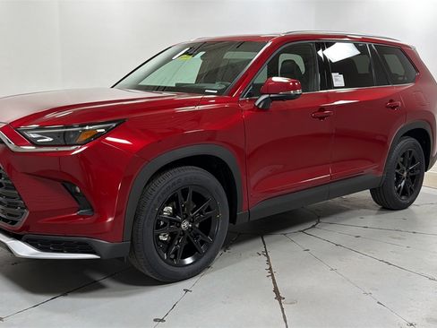 New 2026 Toyota Grand Highlander AWD Hybrid image 1