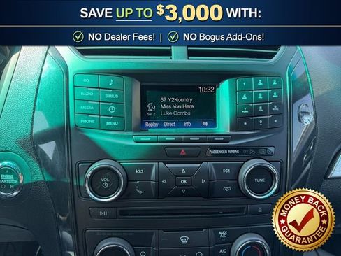 Used 2017 Ford Explorer XLT image 26