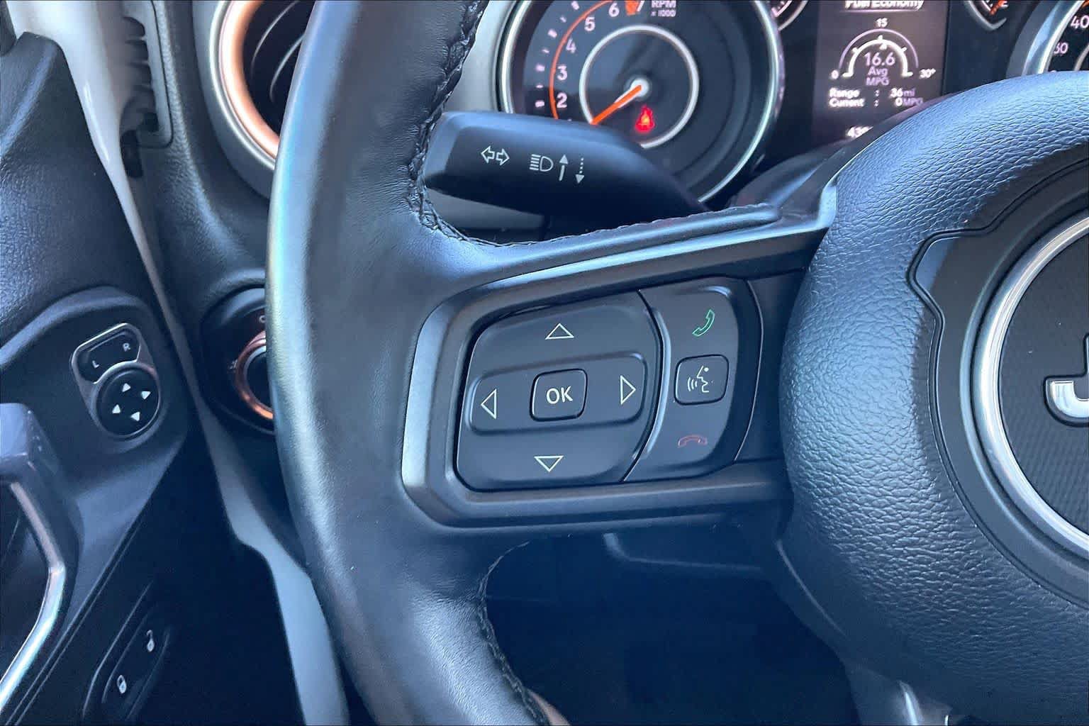 Used 2022 Jeep Wrangler Unlimited Sport AWD/4WD image 22