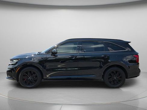 Used 2023 Kia Sorento S FWD image 3